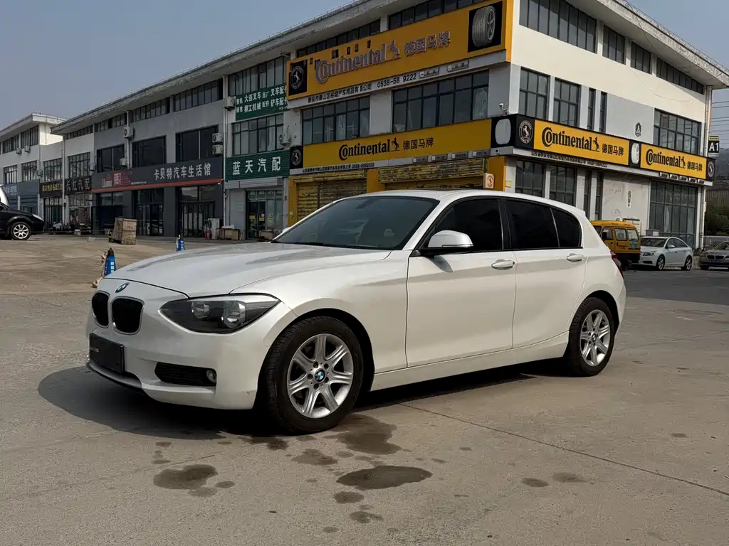 BMW 1 Series (Import)