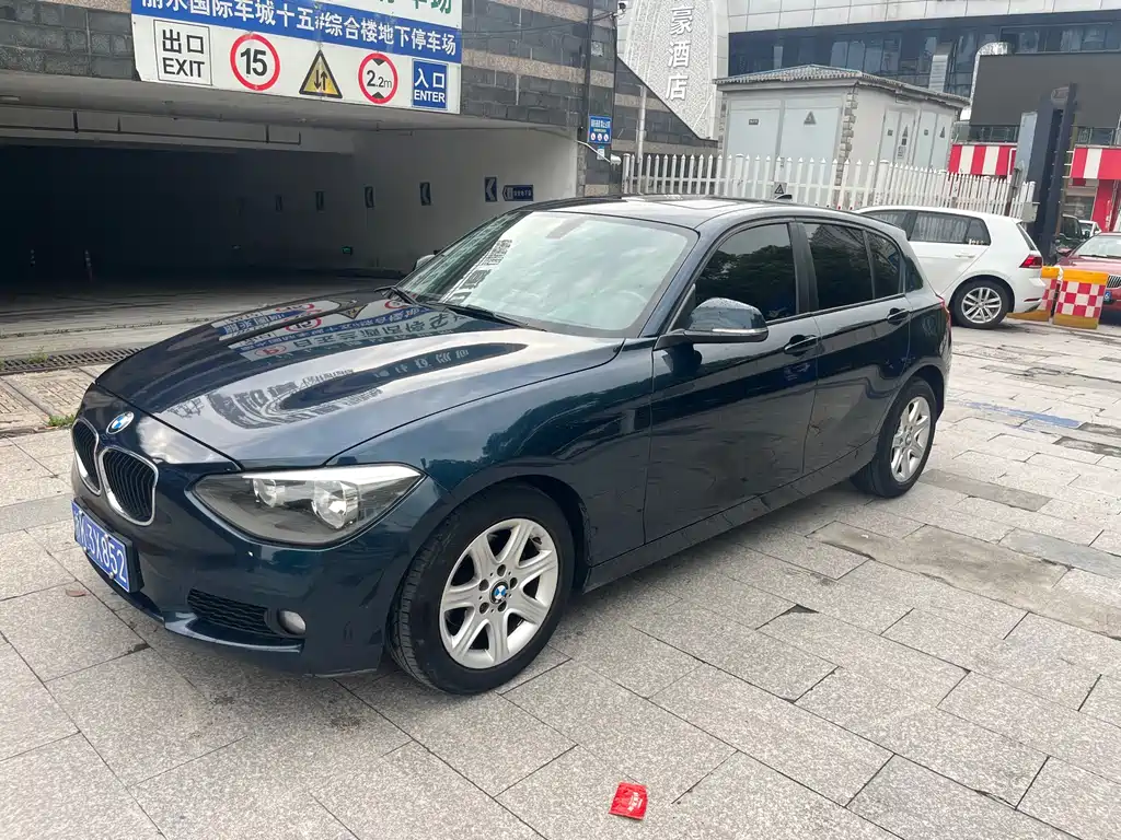BMW 1 Series (Import)