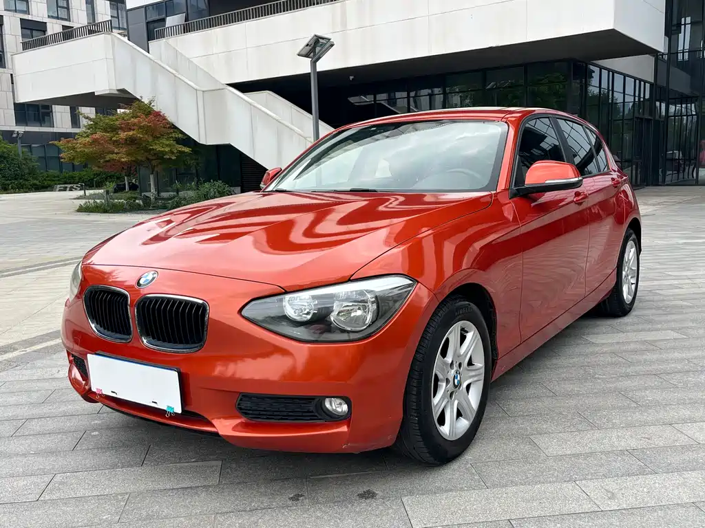 BMW 1 Series (Import)