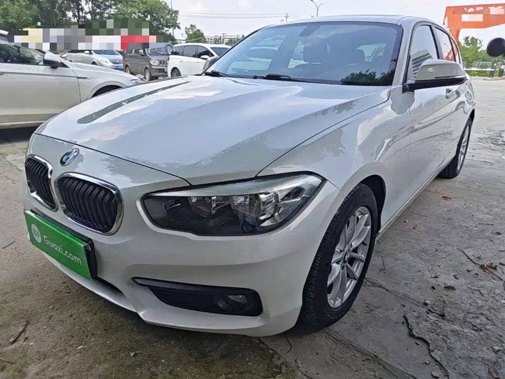 BMW 1 Series (Import)