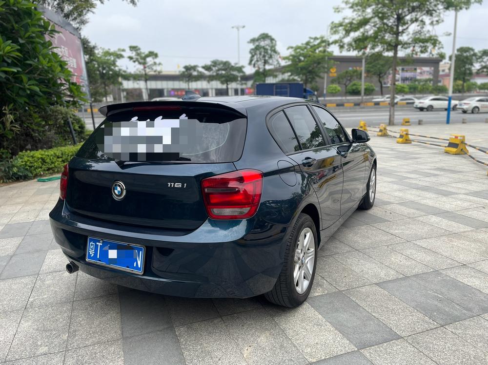 BMW BMW 1-Series (Import)