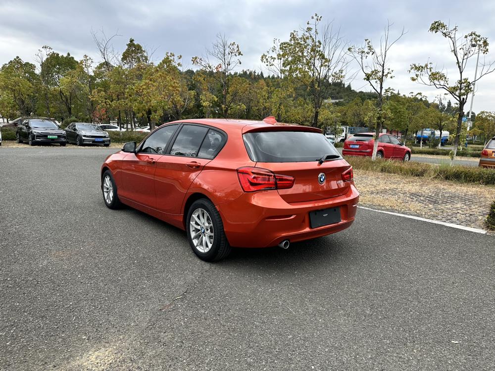 BMW BMW 1-Series (Import)
