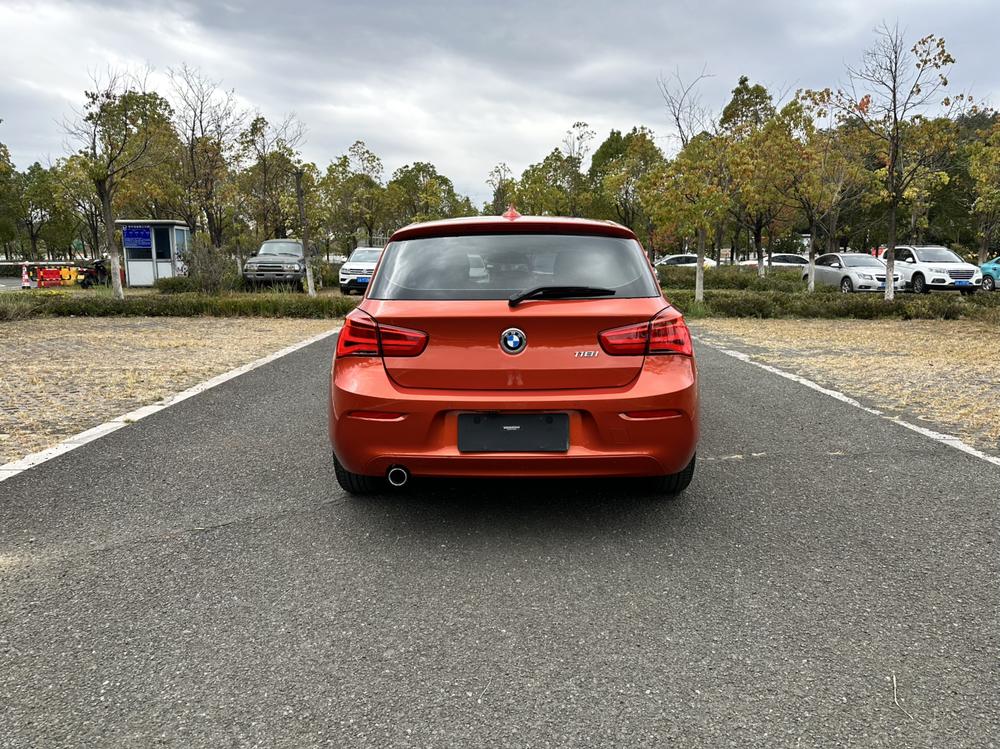 BMW BMW 1-Series (Import)