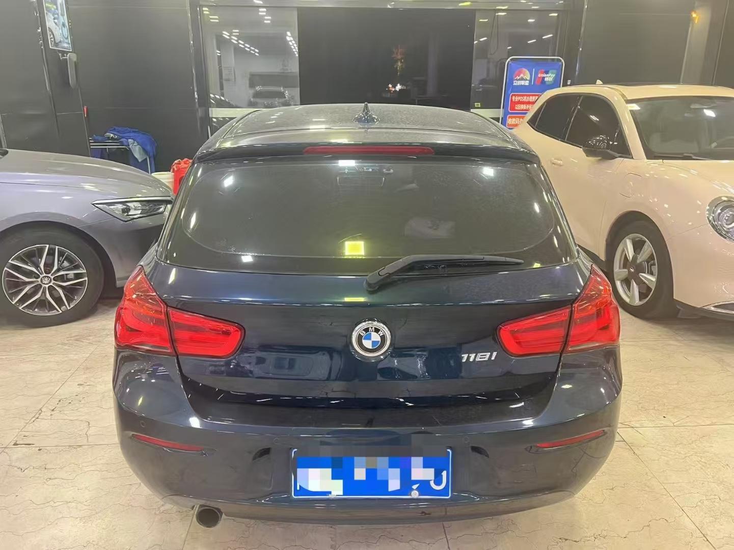 BMW BMW 1-Series (Import)