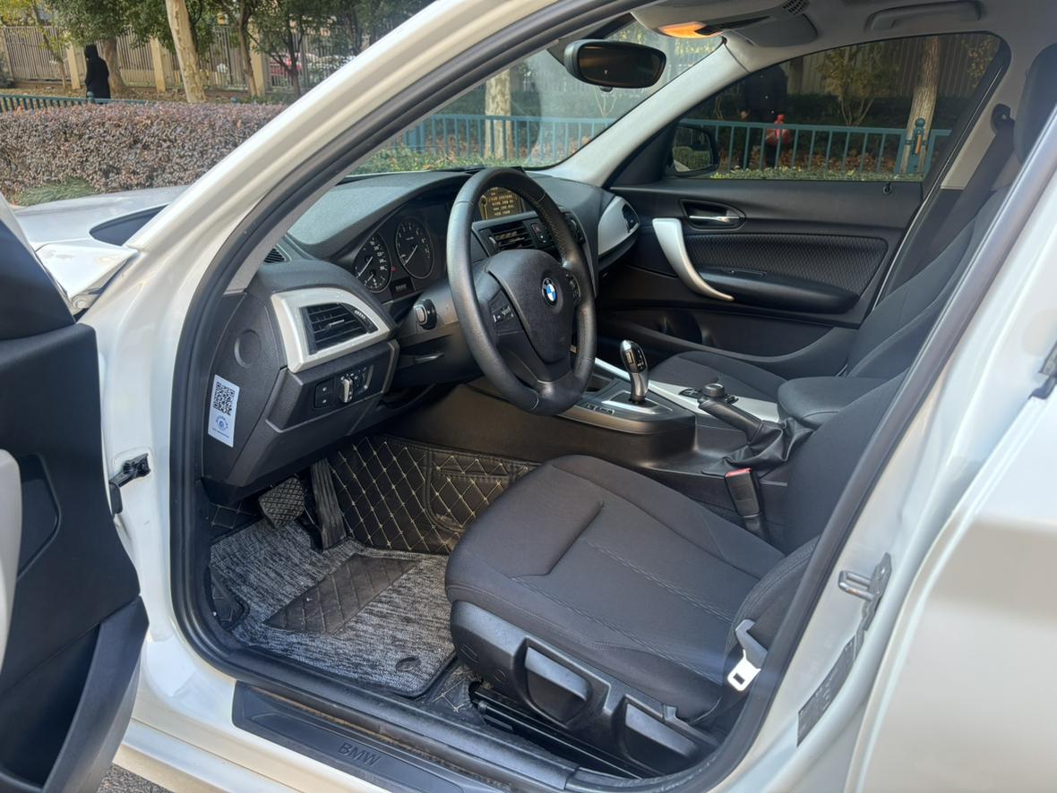BMW BMW 1-Series (Import)