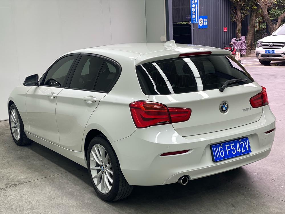 BMW BMW 1-Series (Import)