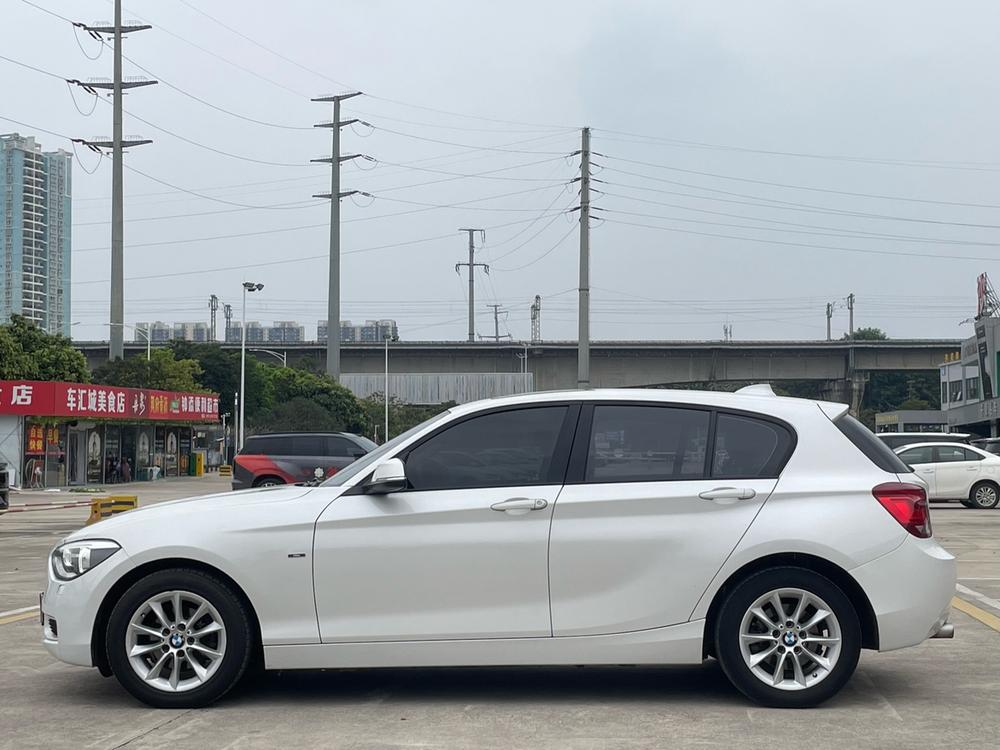 BMW BMW 1-Series (Import)