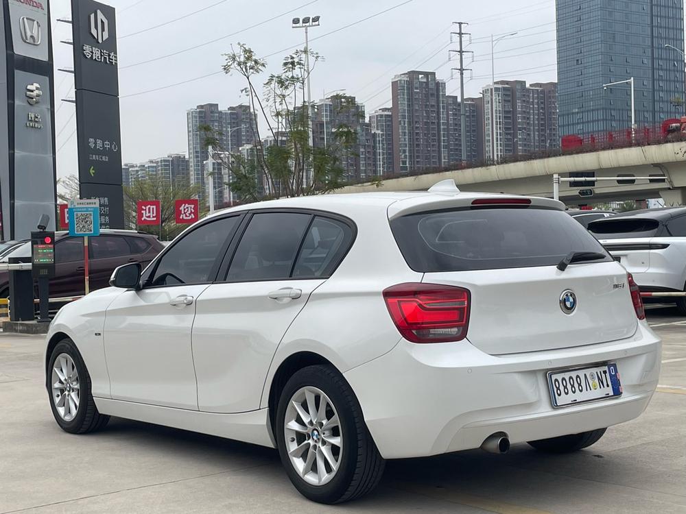 BMW BMW 1-Series (Import)