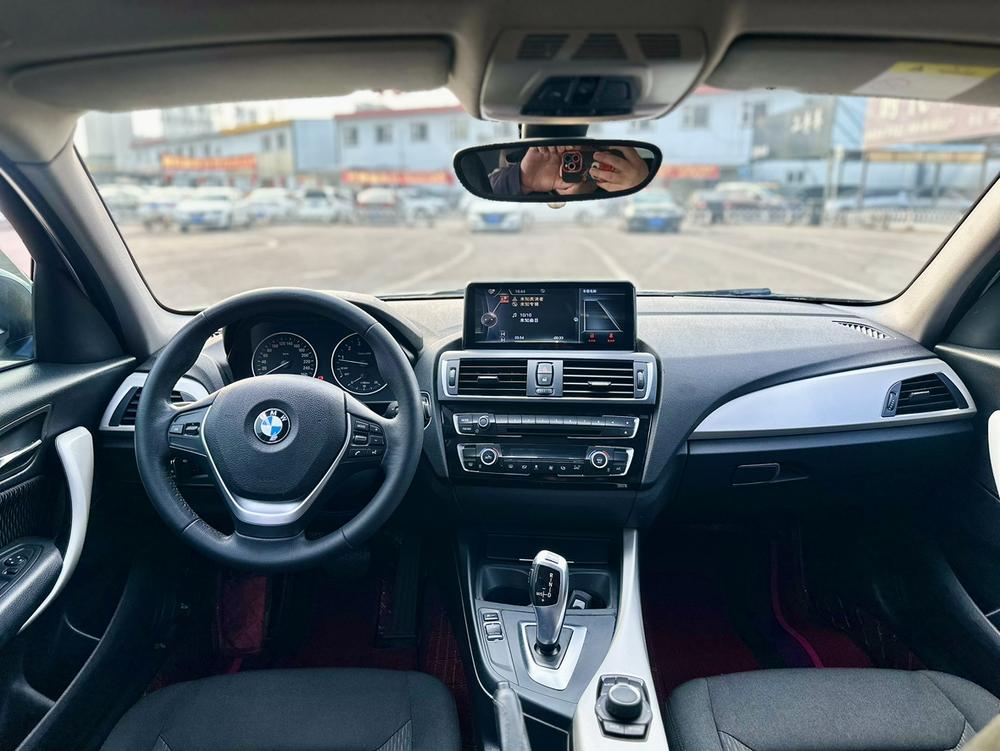 BMW BMW 1-Series (Import)