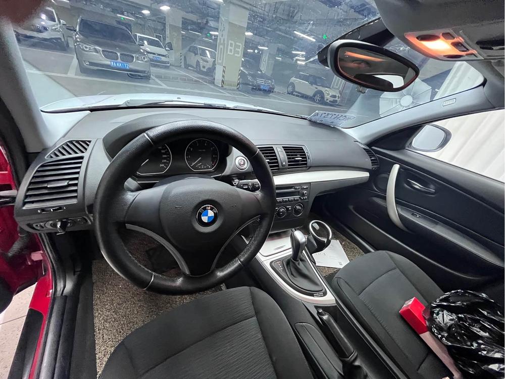 BMW BMW 1-Series (Import)