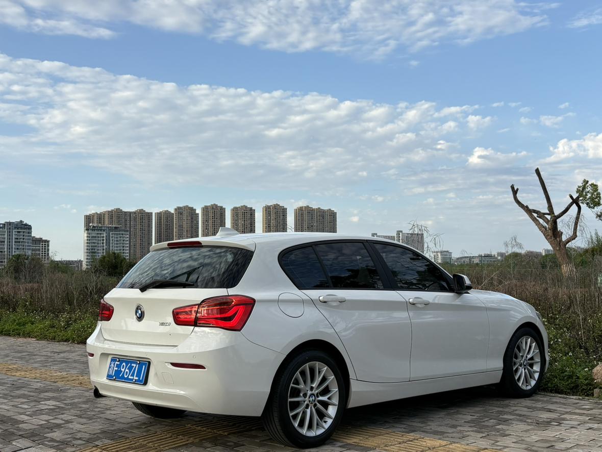BMW BMW 1-Series (Import)