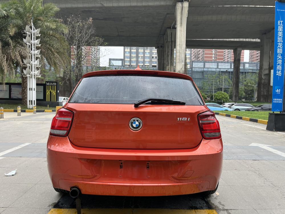 BMW BMW 1-Series (Import)
