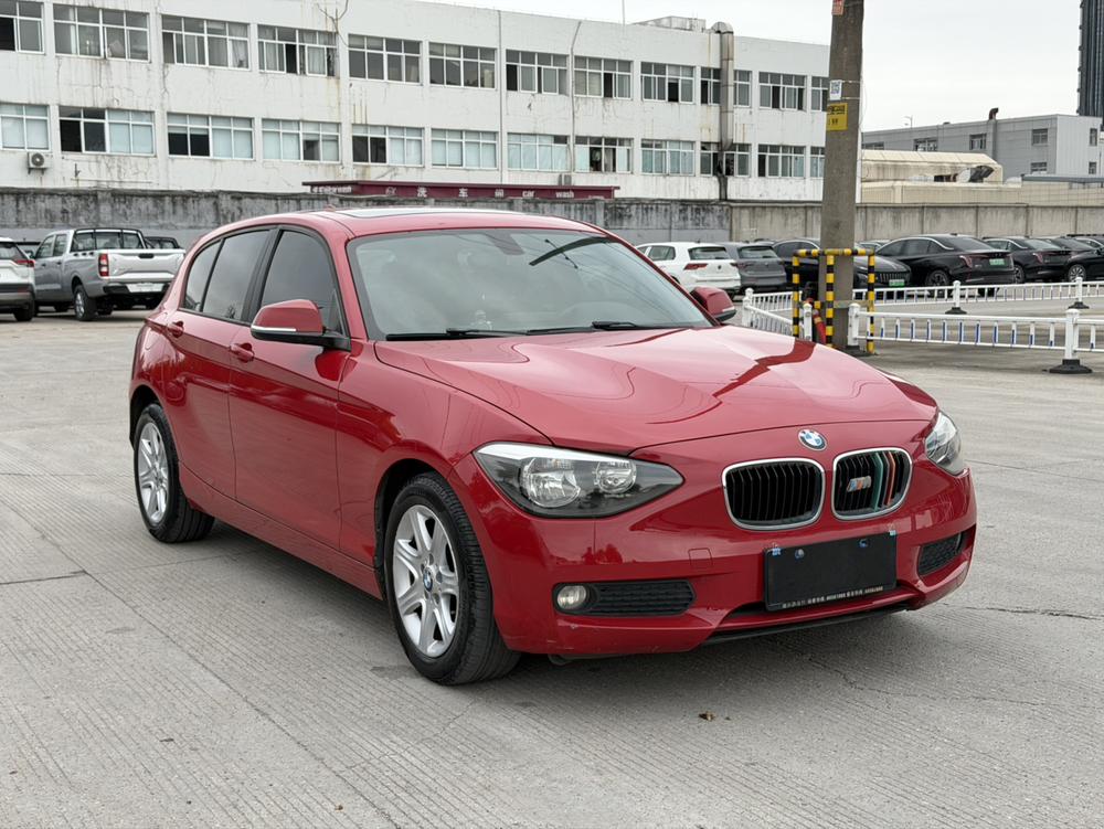 BMW BMW 1-Series (Import)