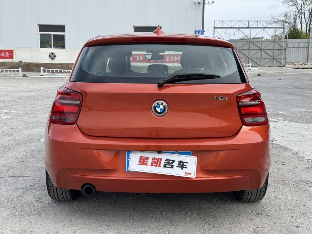 BMW BMW 1-Series (Import)