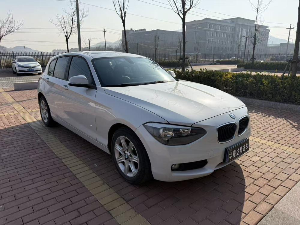 BMW BMW 1-Series (Import)