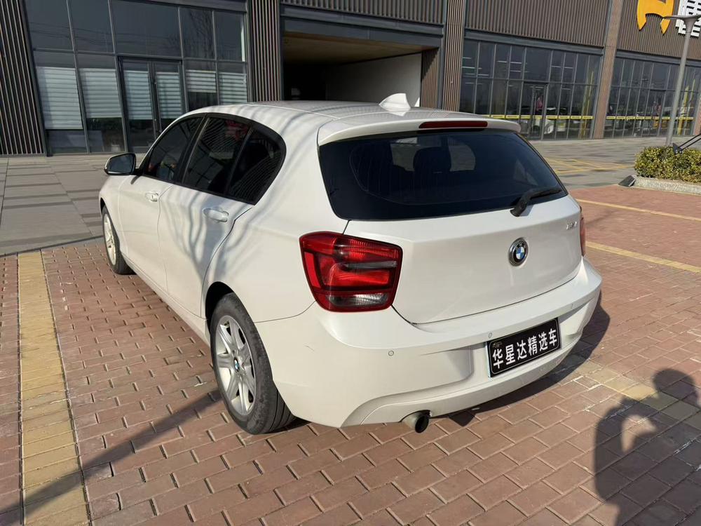 BMW BMW 1-Series (Import)