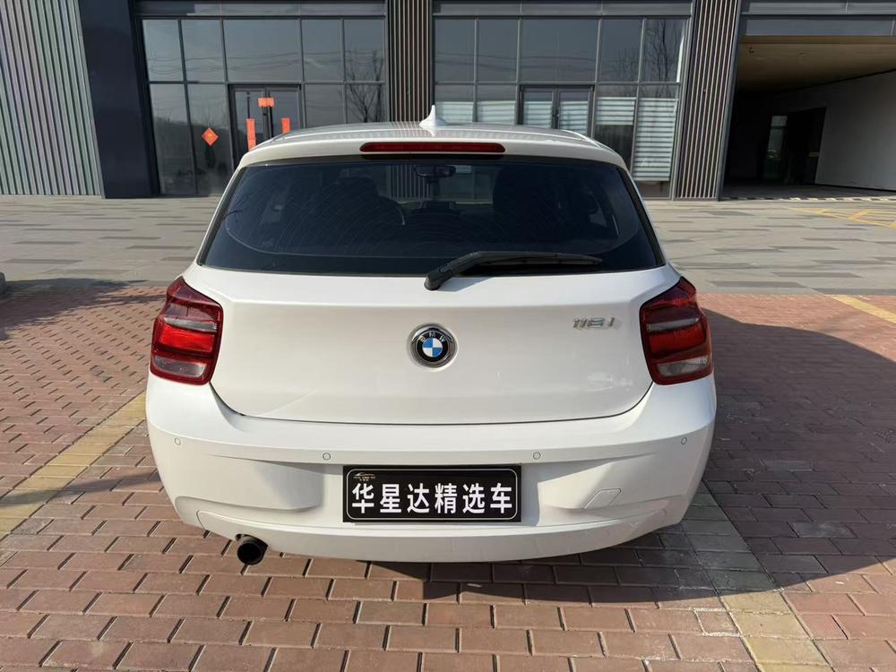 BMW BMW 1-Series (Import)