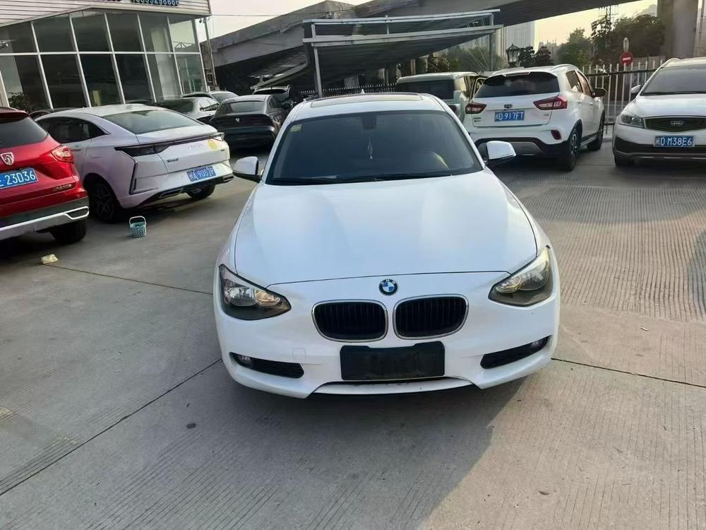 BMW BMW 1-Series (Import)