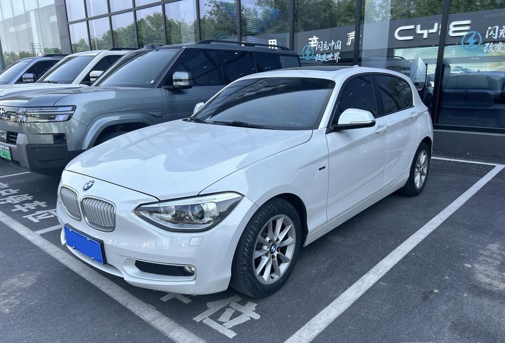 BMW BMW 1-Series (Import)