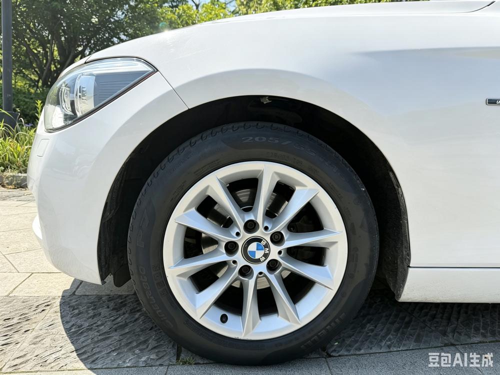 BMW BMW 1-Series (Import)