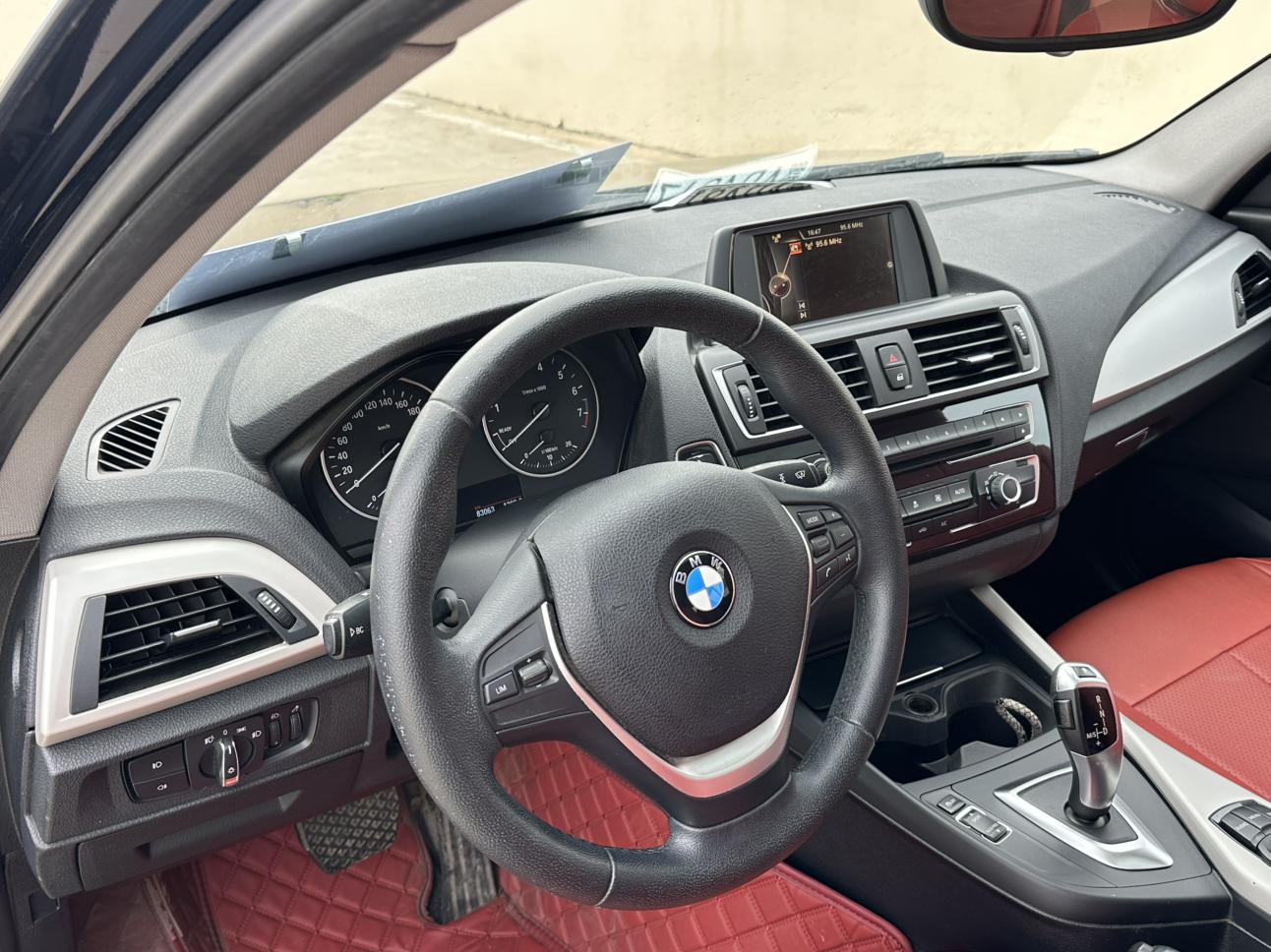 BMW BMW 1-Series (Import)