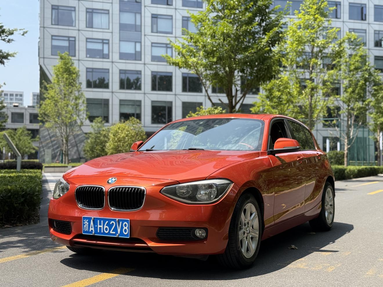 BMW BMW 1-Series (Import)