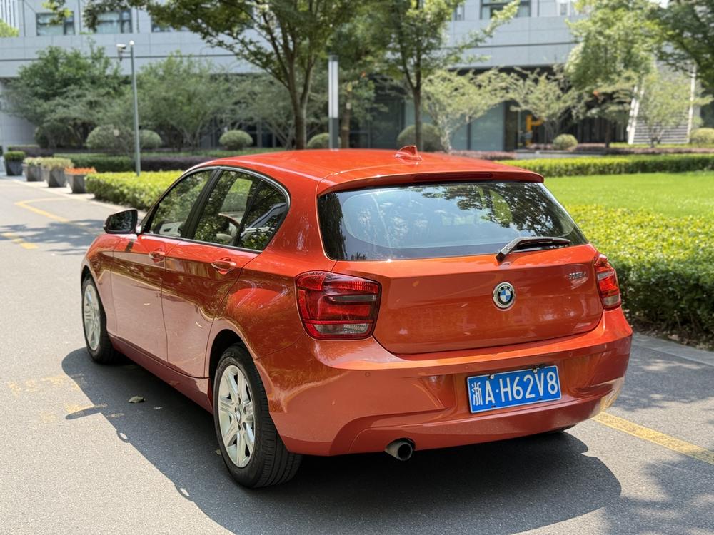 BMW BMW 1-Series (Import)