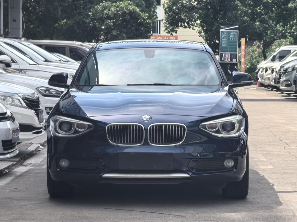BMW BMW 1-Series (Import)