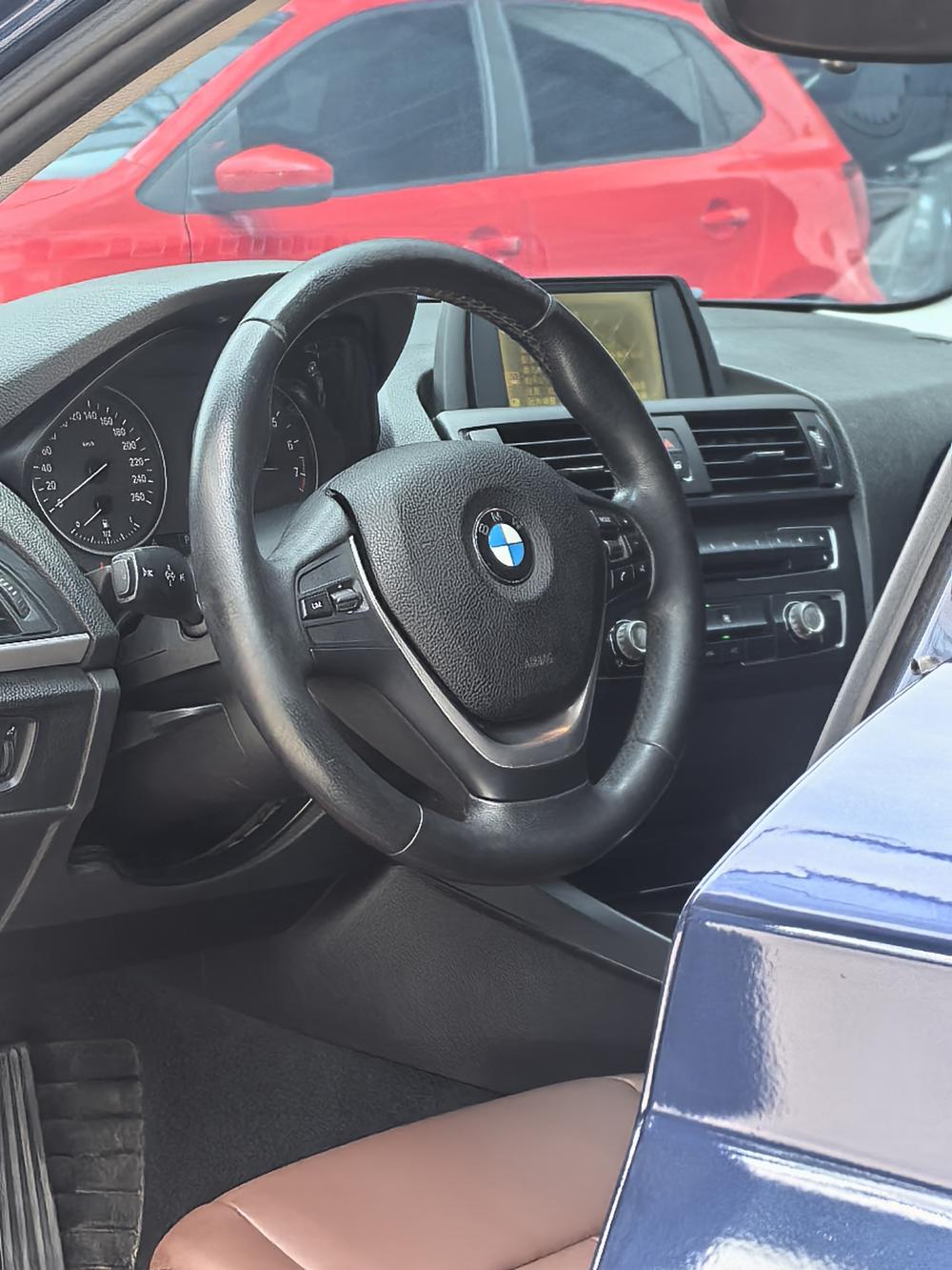 BMW BMW 1-Series (Import)