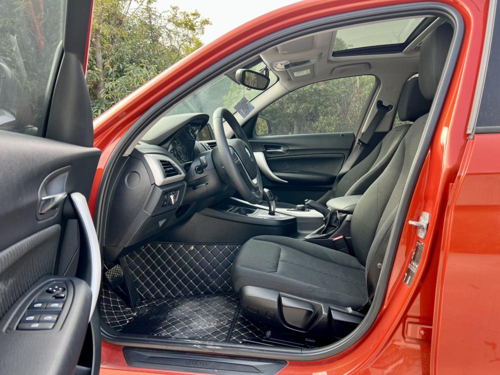 BMW BMW 1-Series (Import)