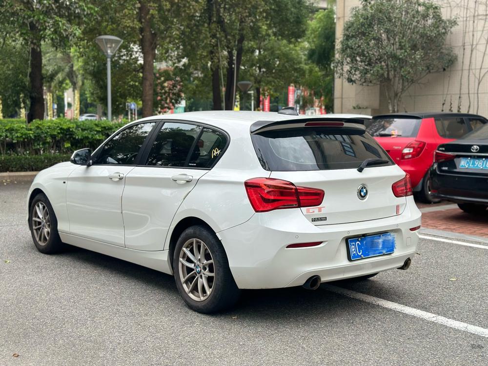 BMW BMW 1-Series (Import)