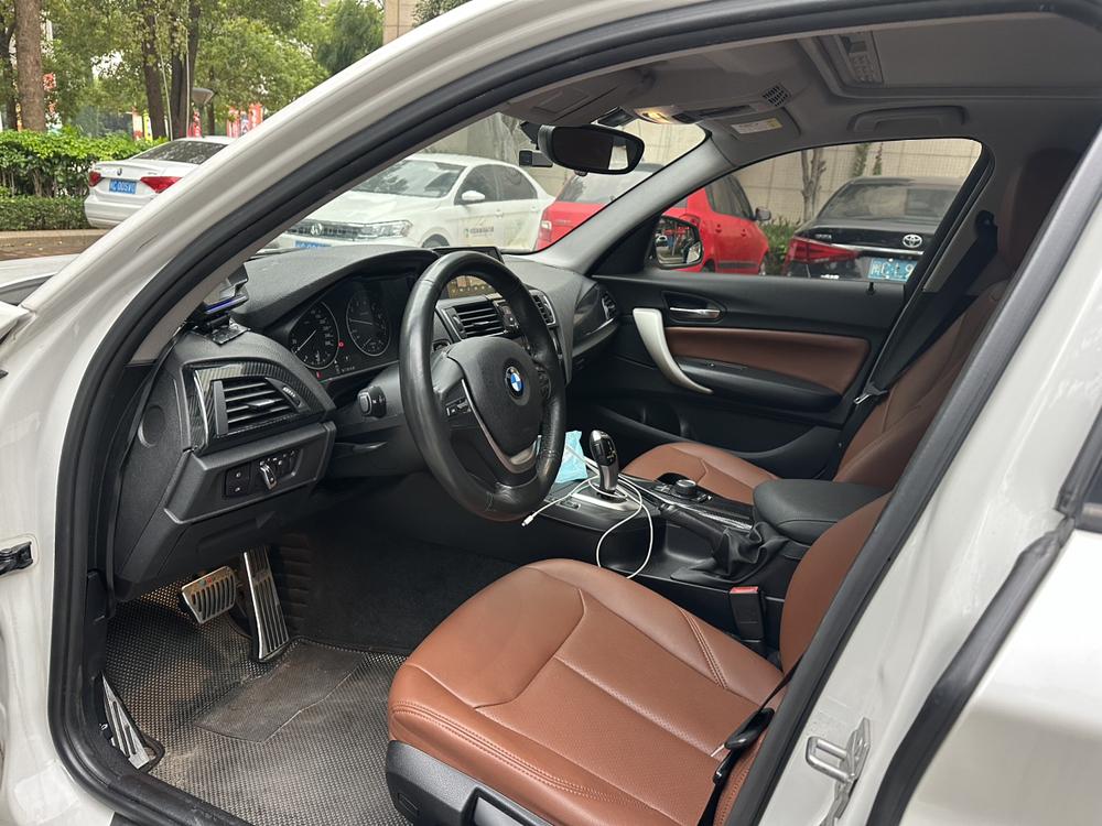 BMW BMW 1-Series (Import)