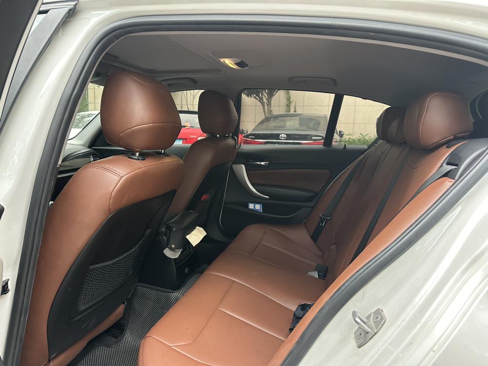 BMW BMW 1-Series (Import)