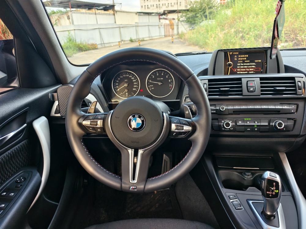 BMW BMW 1-Series (Import)