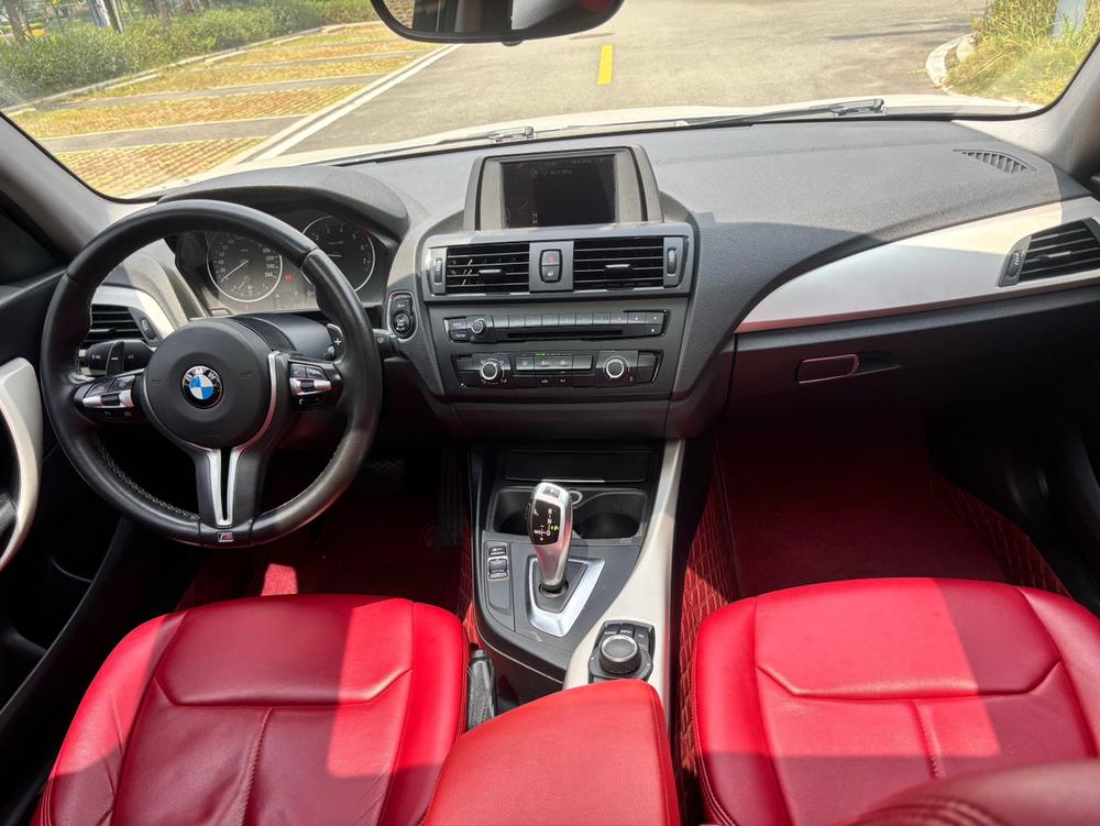 BMW BMW 1-Series (Import)