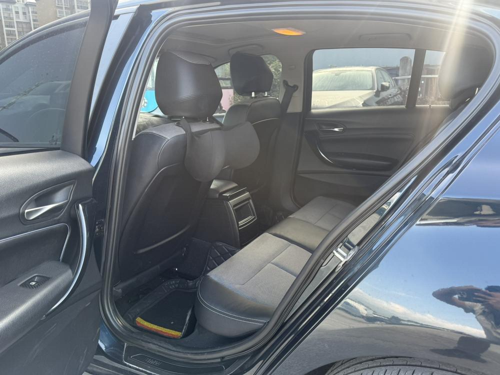 BMW BMW 1-Series (Import)