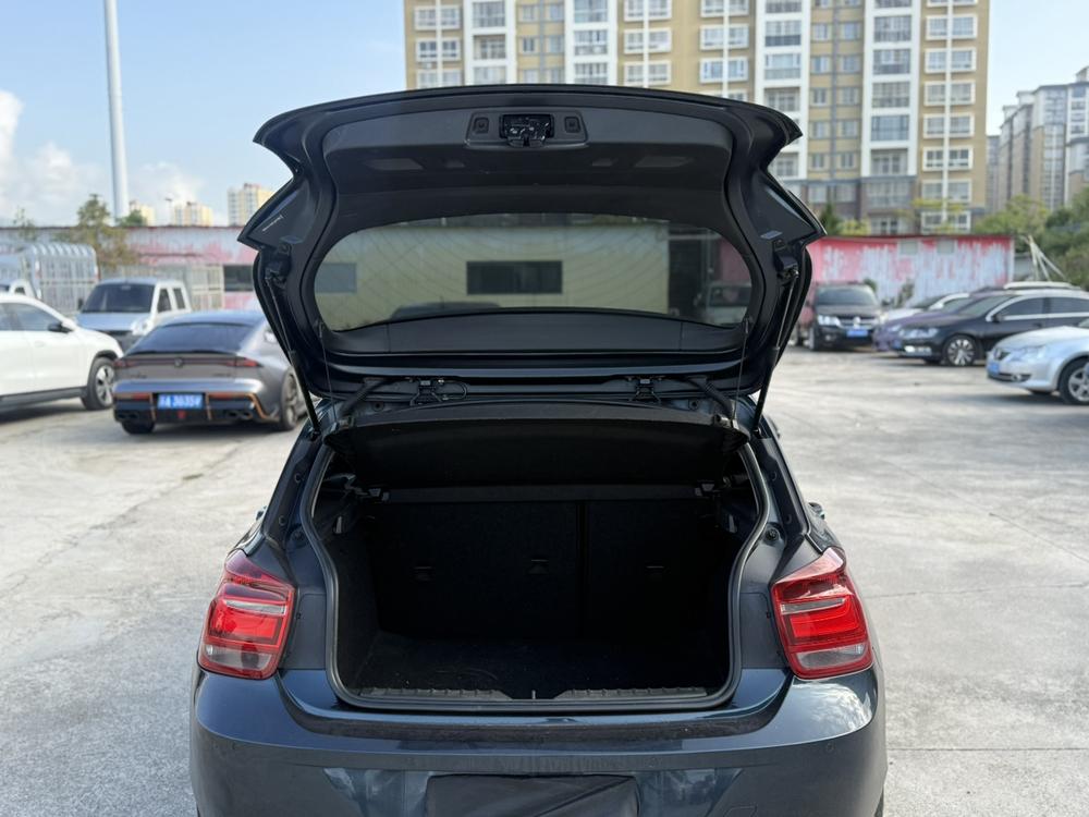 BMW BMW 1-Series (Import)
