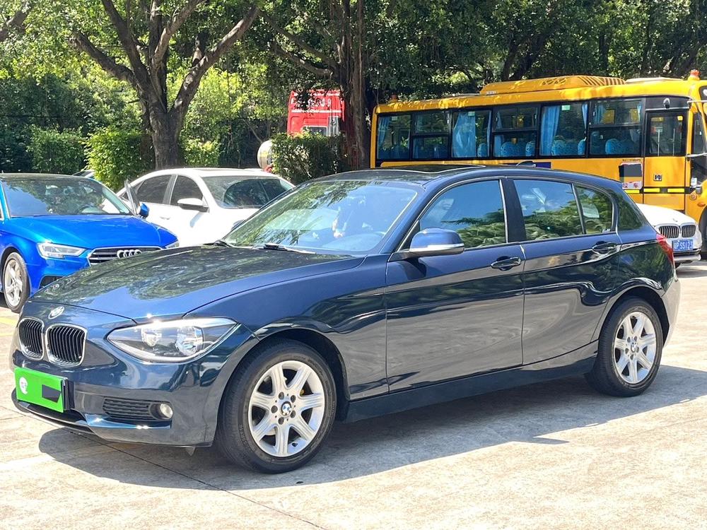 BMW BMW 1-Series (Import)