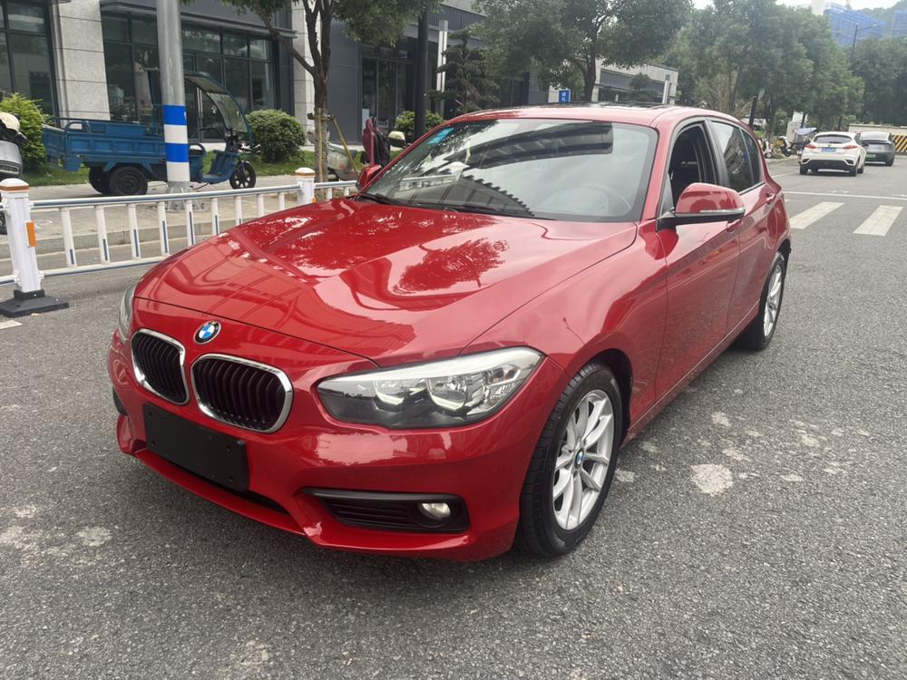 BMW BMW 1-Series (Import)
