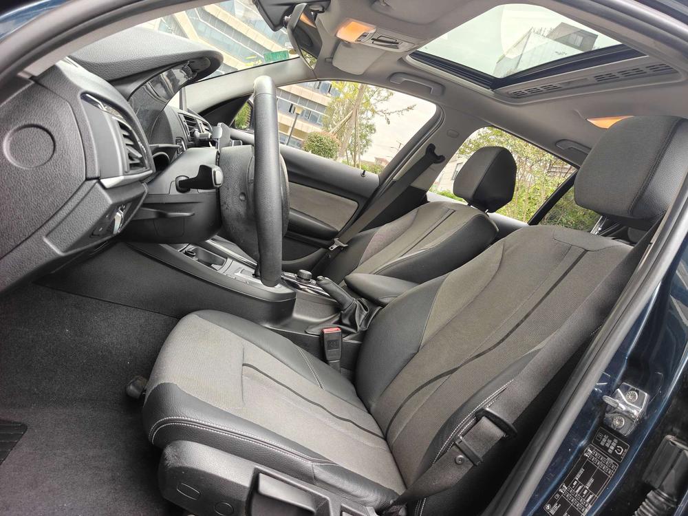 BMW BMW 1-Series (Import)