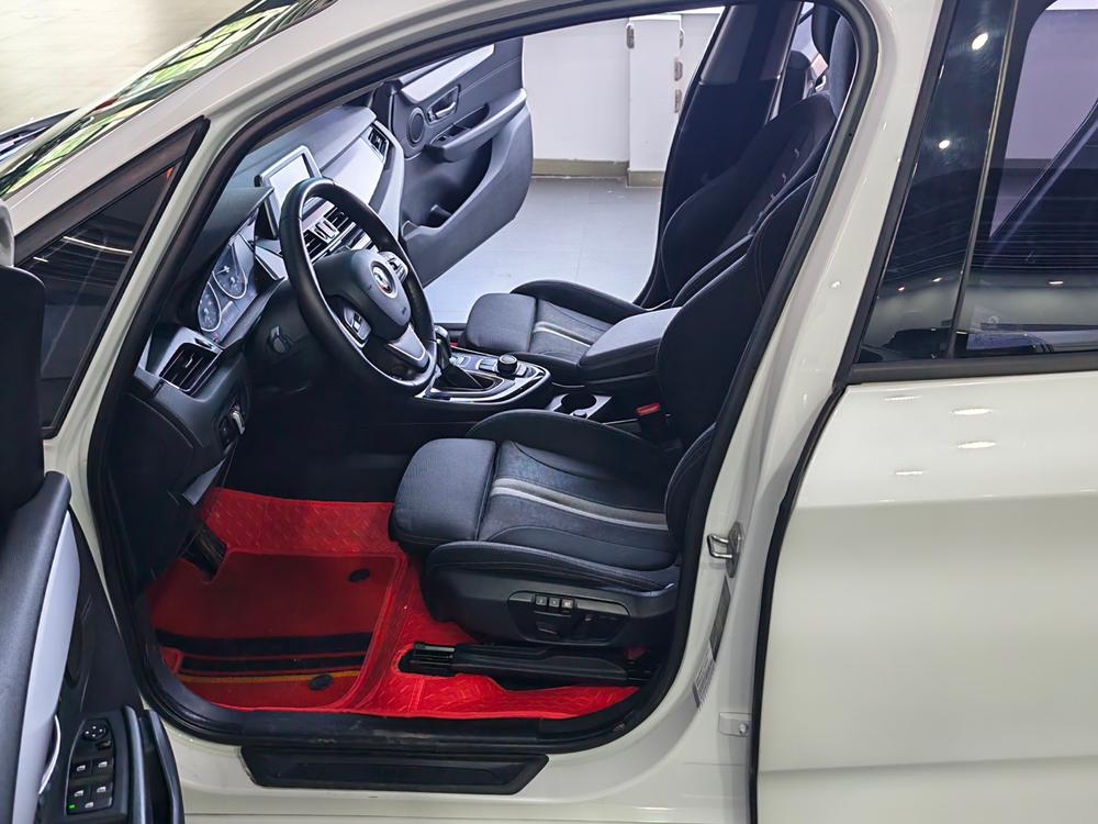 BMW BMW 2-Series Active Tourer (Import)