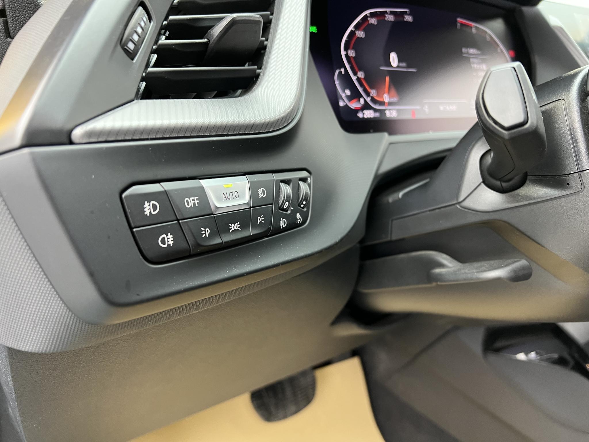 BMW BMW 2-Series (Import)