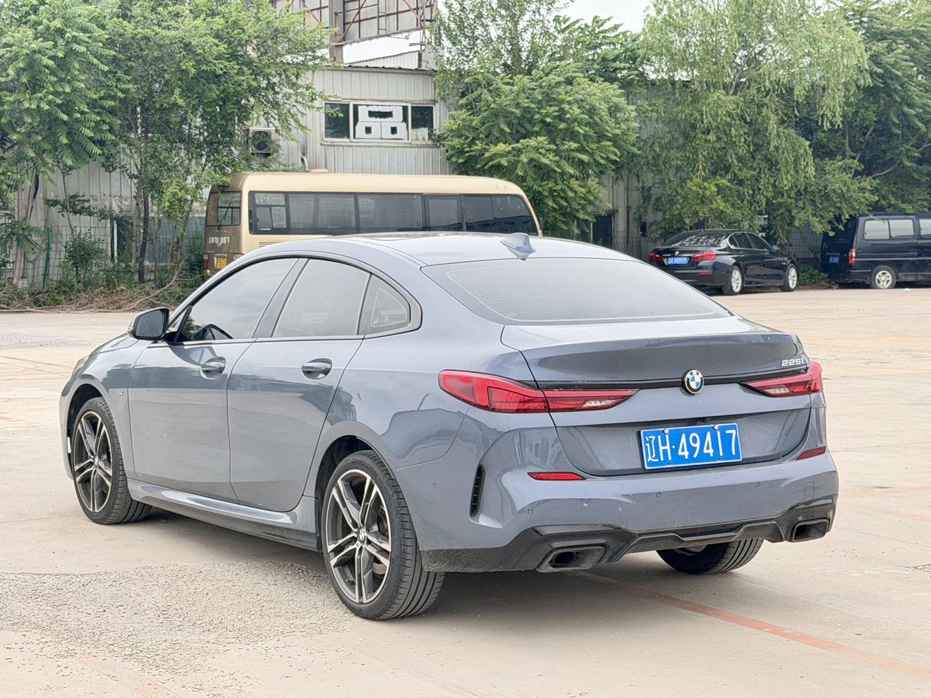 BMW BMW 2-Series (Import)