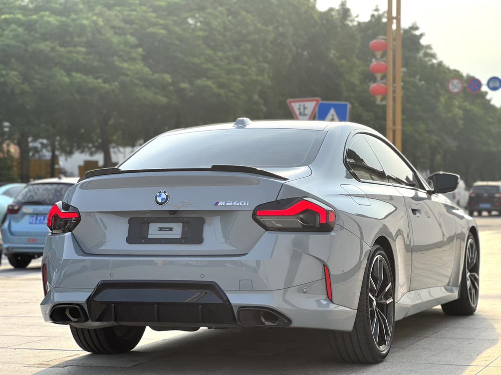 BMW BMW 2-Series (Import)