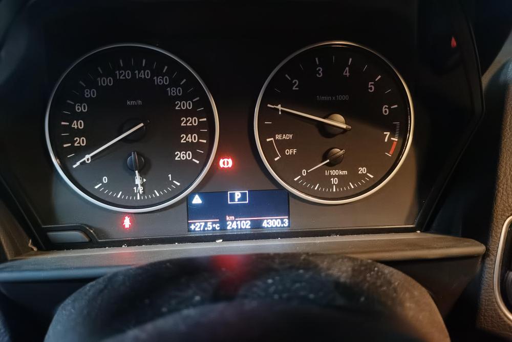 BMW BMW 2-Series (Import)