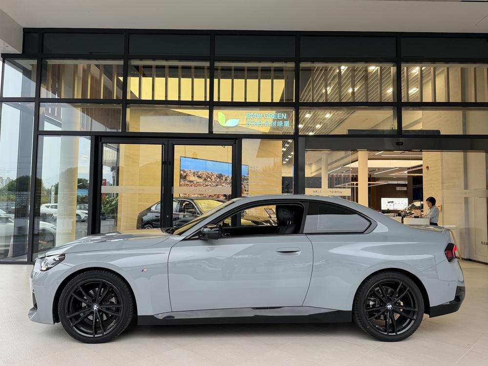 BMW BMW 2-Series (Import)
