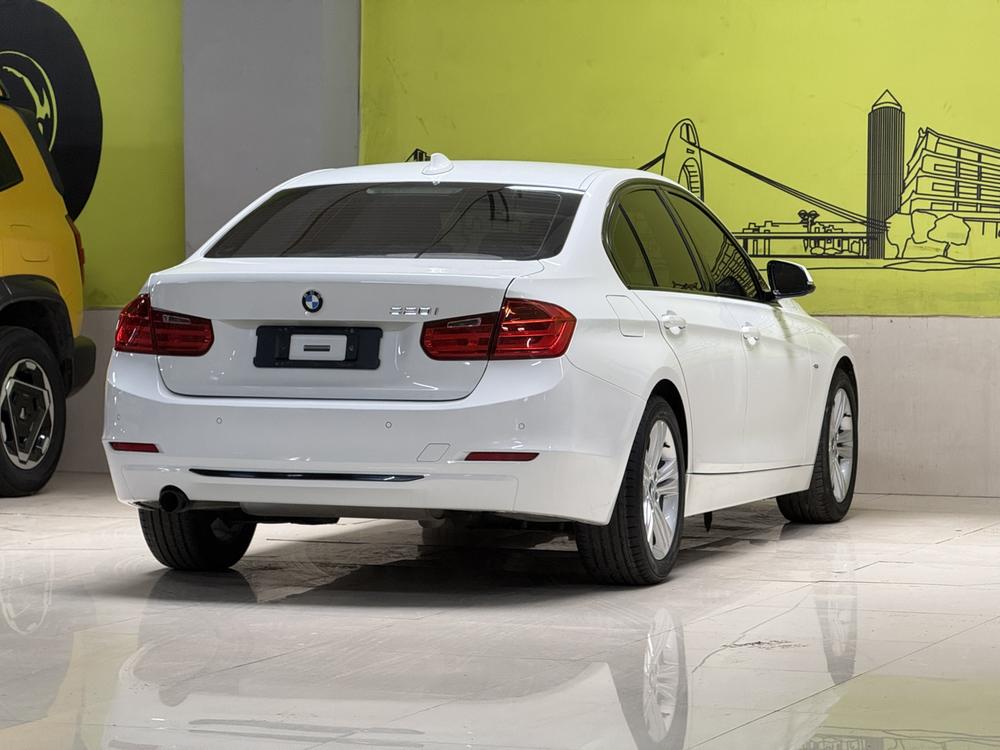 BMW BMW 3-Series (Import)