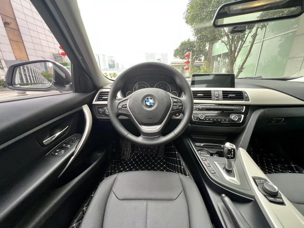 BMW BMW 3-Series (Import)