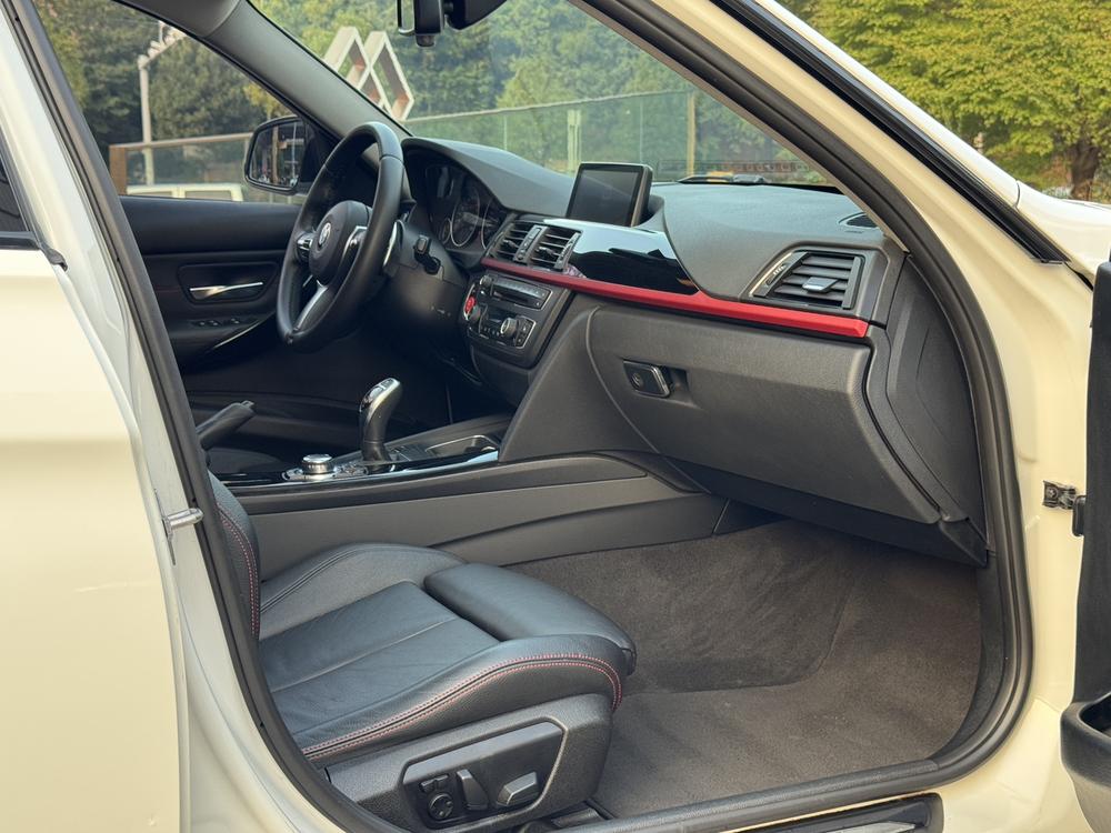 BMW BMW 3-Series (Import)