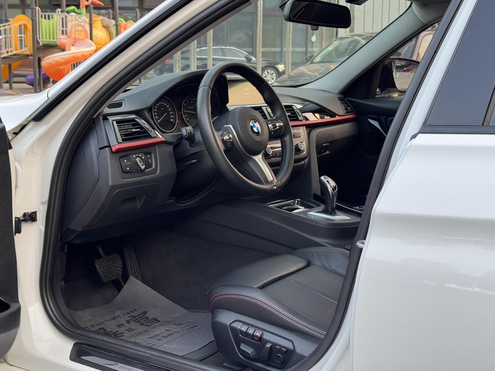 BMW BMW 3-Series (Import)
